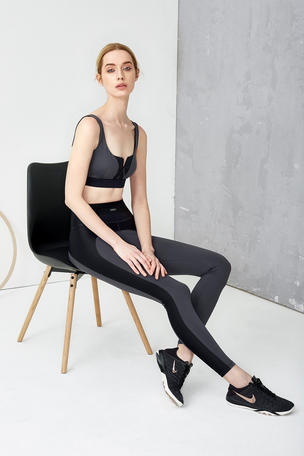 Protagonist Leggings - #color_grey