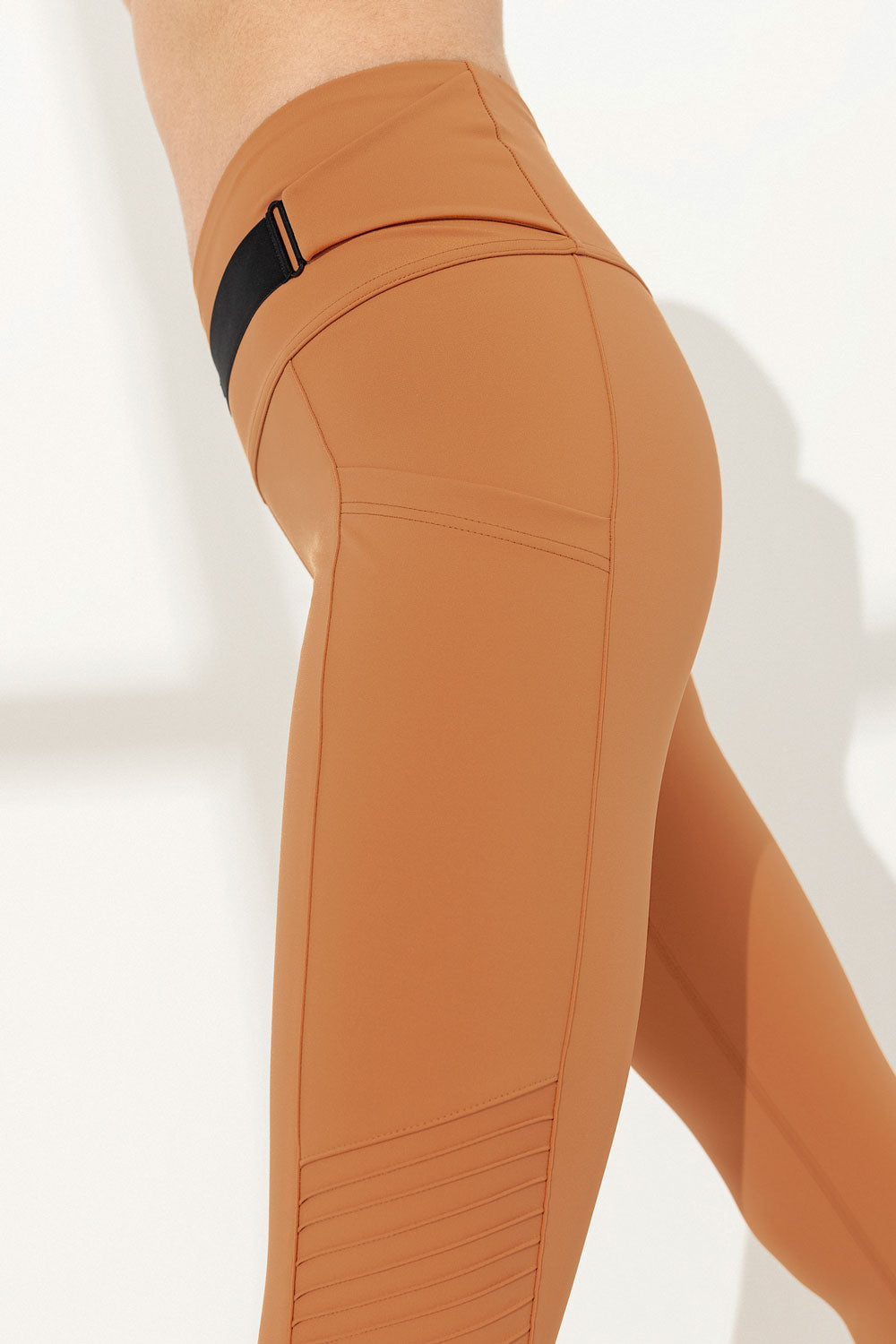 Jetsetter Crop Leggings - #color_terracotta